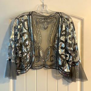 Silver Gray Sequined Top With Flare Sleeves. Size XL